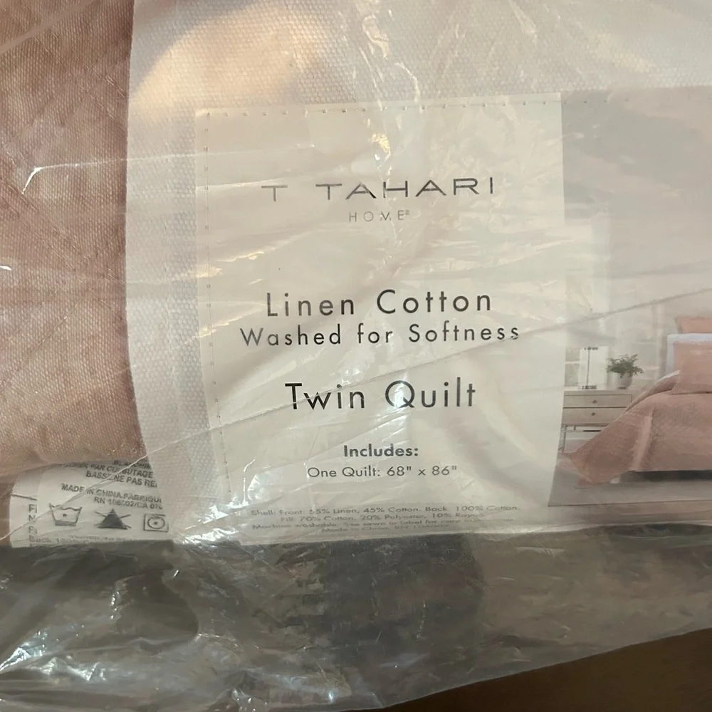 T Tahari Home NWT Double Diamond Melrose Linen Cotton Twin Quilt